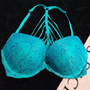 Very sexy push up bra